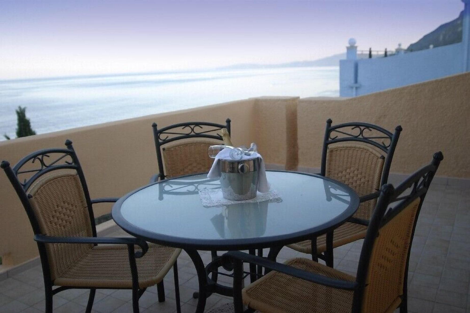 Costa Blu Otel Benitses  Konforlar fotoğraf