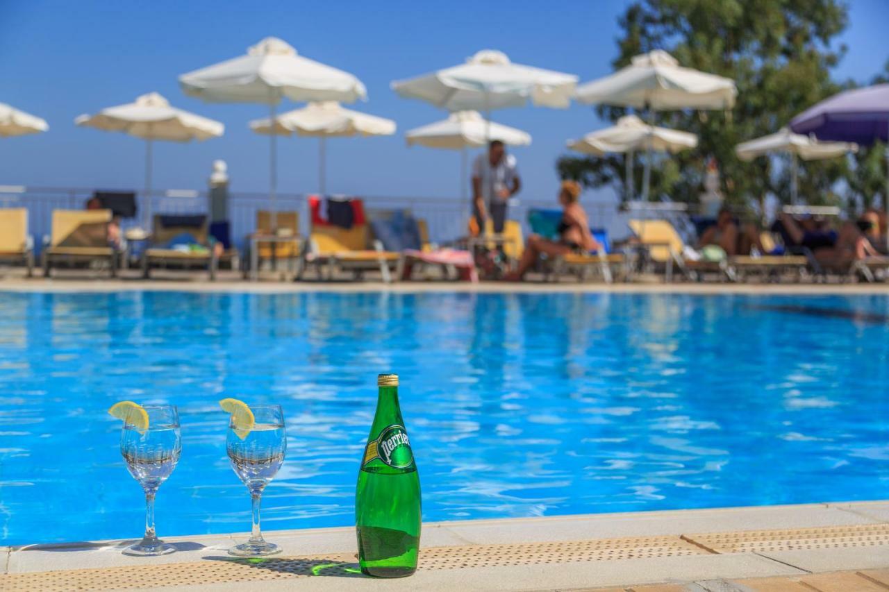 Costa Blu Otel Benitses  Dış mekan fotoğraf