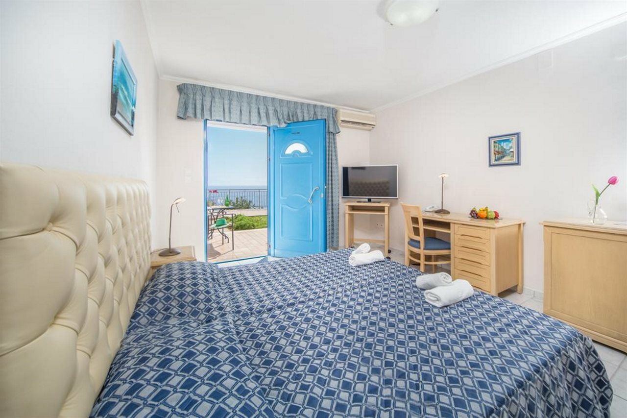 Costa Blu Otel Benitses  Dış mekan fotoğraf